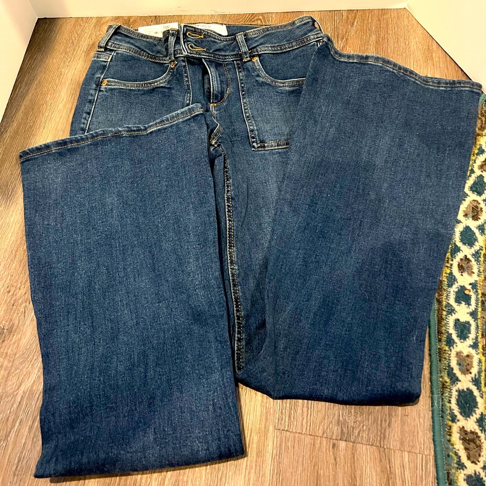 Garage Denim Low Rise Flare Blue Denim Jeans- Size 7/28W- NWT